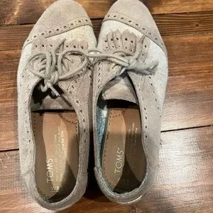 NWT Toms Men Borgue Oxfords, Desert Taupe, SZ.8.5, Toms | Shoes | Toms Shoes Mens 8 Brown Brogue Oxford  main image 2